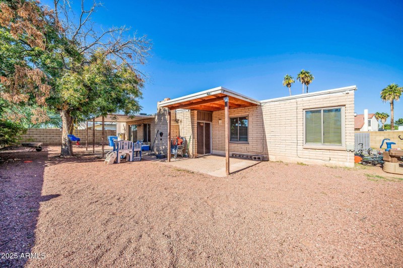 3743 W Sahuaro Dr-37