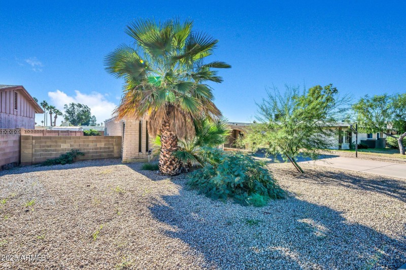 3743 W Sahuaro Dr-41