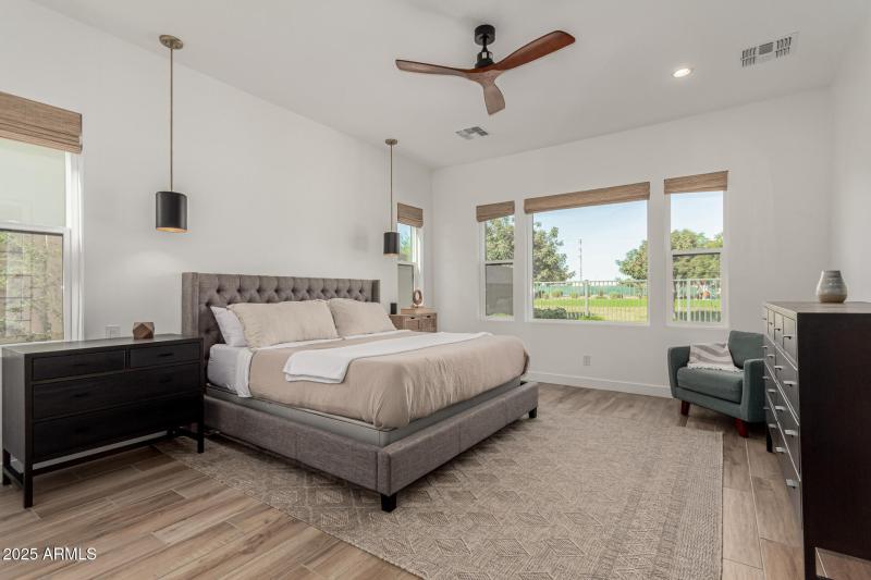 27 - Montpelier 17546