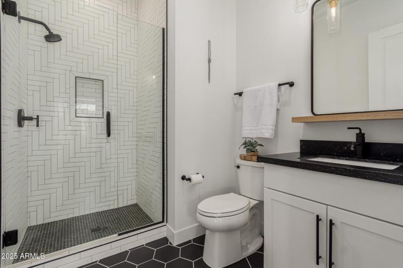 36 - Montpelier 17546