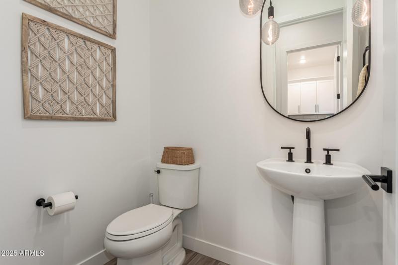 42 - Montpelier 17546