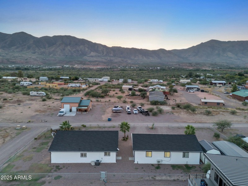 59-web-or-mls-TimberCreekImageryTwilight