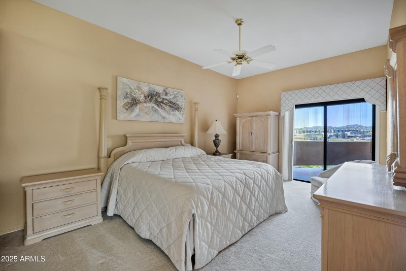 Master bedroom/exit to deck