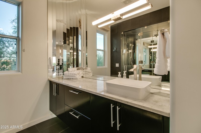 Calle De Las Brisas-103