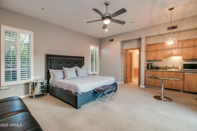 Calle De Las Brisas-110