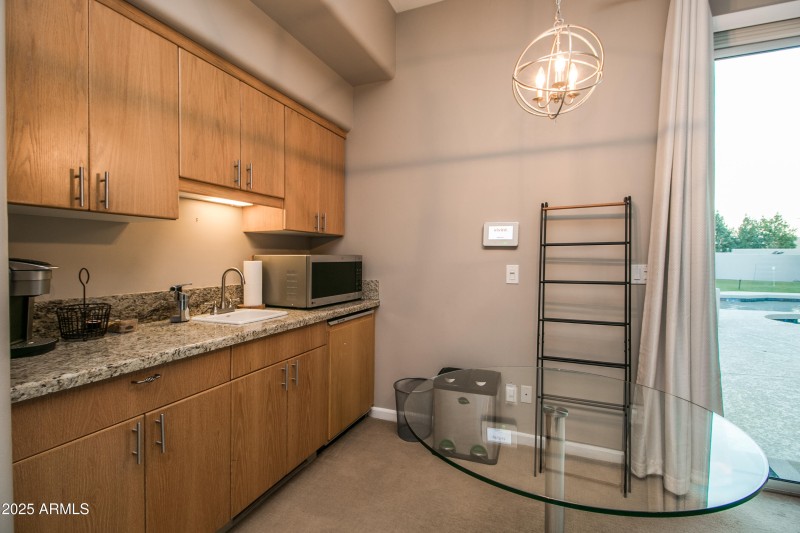 Calle De Las Brisas-112