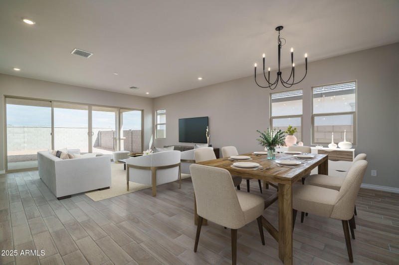 3VS) DINING TO GREAT ROOM