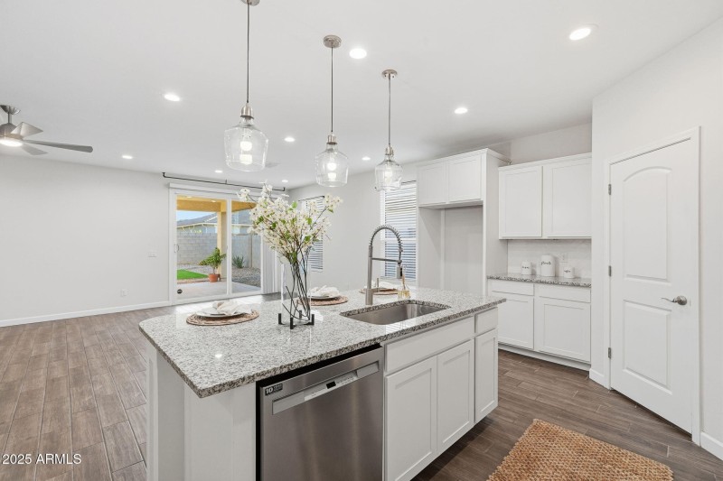 19-web-or-mls-018_ListerPros