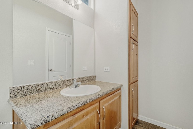 68-web-or-mls-ListerPros-33