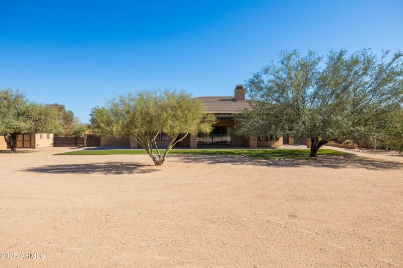 Space for your Dream Yard