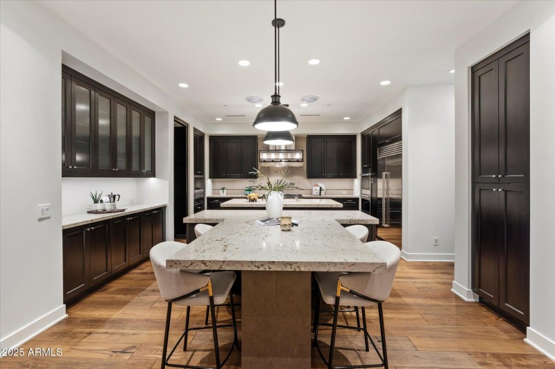 Two-Sided Breakfast Bar