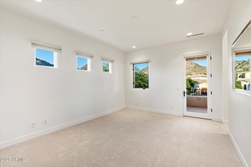 Additional En-suite Bedroom