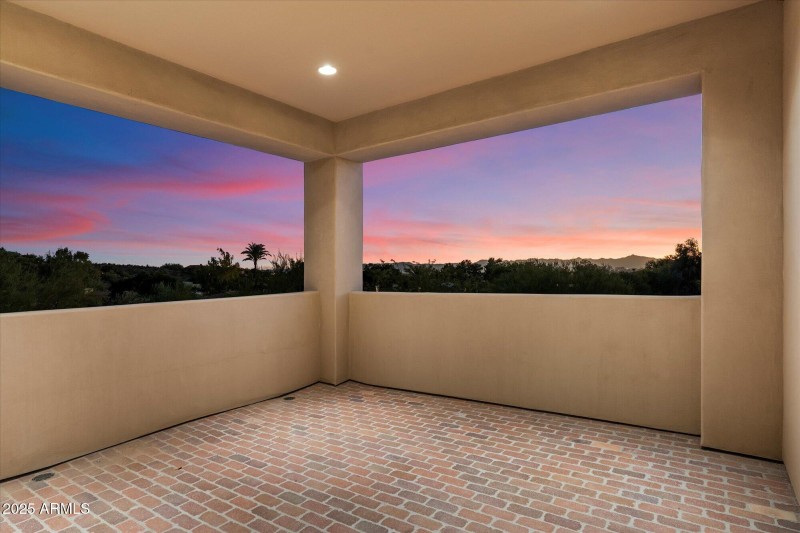 2nd Level View Patio #1