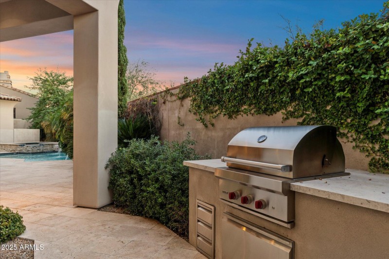 Year-Round Outdoor Cooking