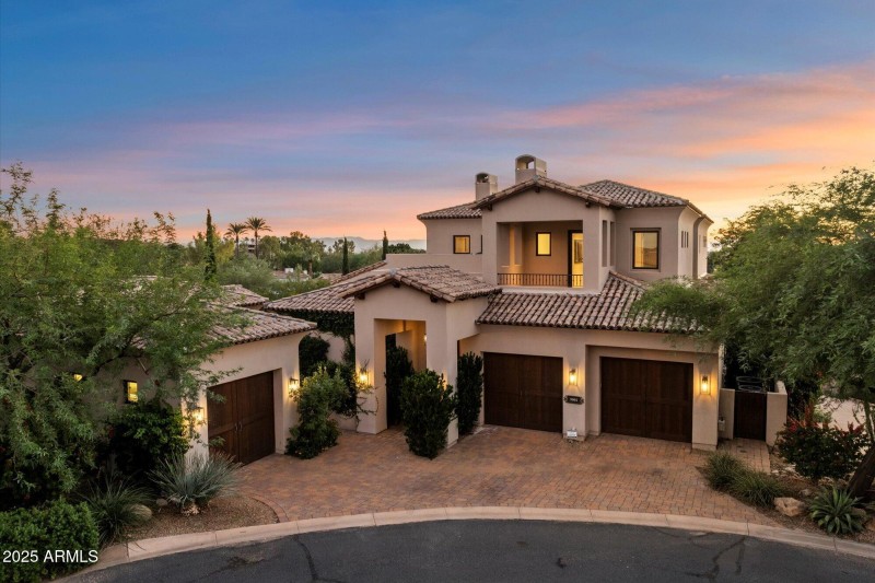 Beauty in the Desert Sky