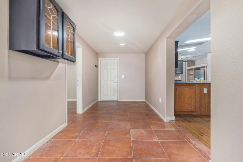 3301 S Goldfield Rd Unit 1017