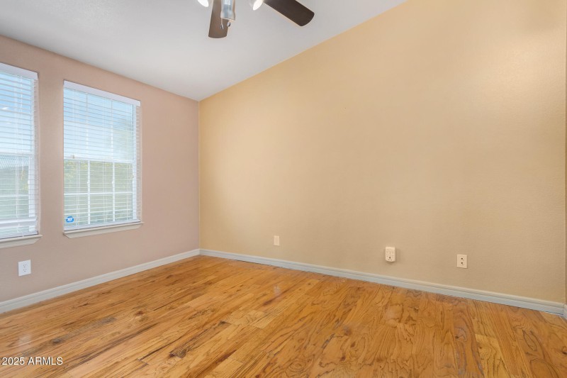 3301 S Goldfield Rd Unit 1017