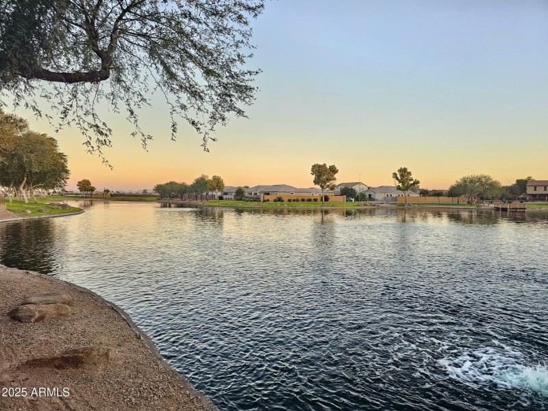 Resized_20251110_172335