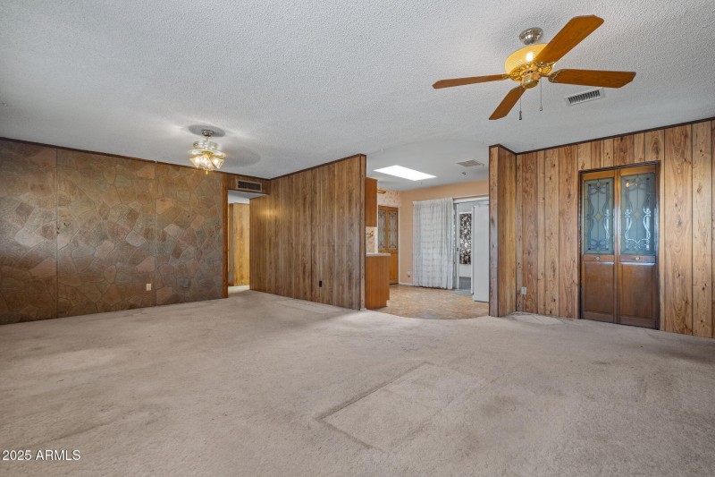 8-web-or-mls-4531 E Southern Ave--16