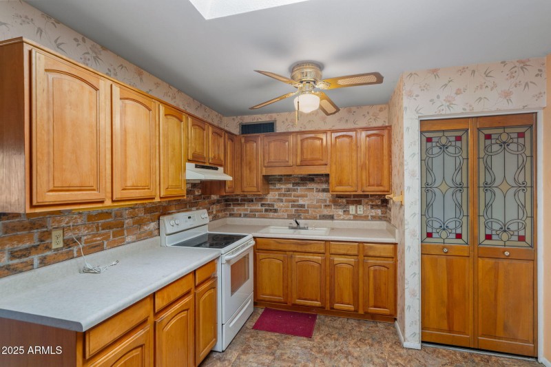 12-web-or-mls-4531 E Southern Ave--20