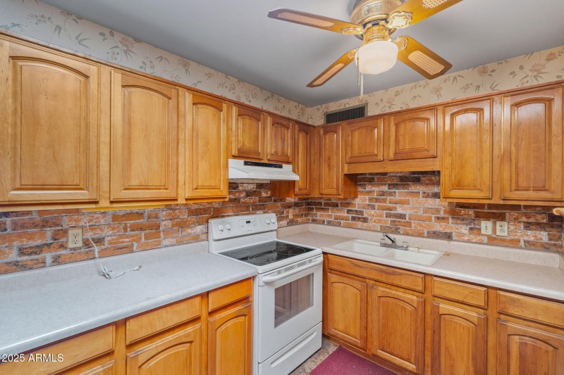 13-web-or-mls-4531 E Southern Ave--21