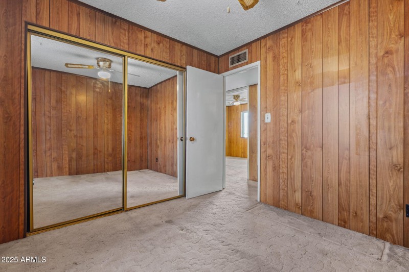 26-web-or-mls-4531 E Southern Ave--12