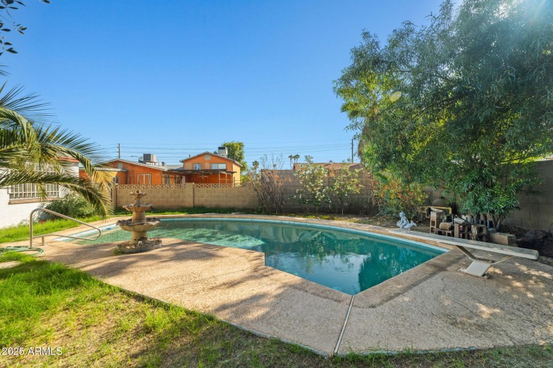 34-web-or-mls-4531 E Southern Ave--34