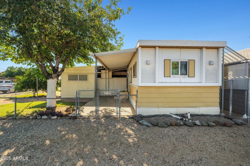 1-web-or-mls-2729 E Juniper Ave--4