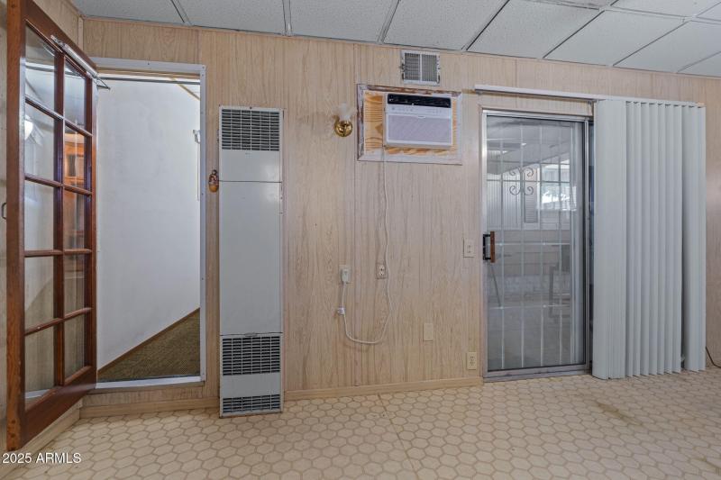 26-web-or-mls-2729 E Juniper Ave--26