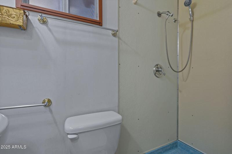 28-web-or-mls-2729 E Juniper Ave--28