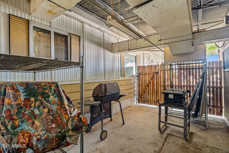 30-web-or-mls-2729 E Juniper Ave--30