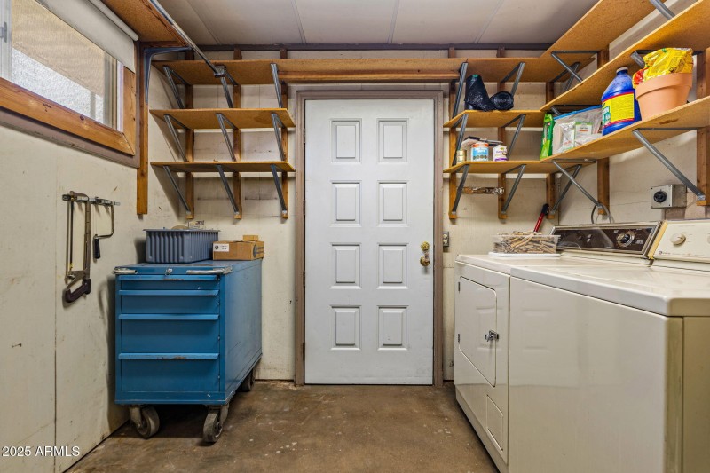 34-web-or-mls-2729 E Juniper Ave--34