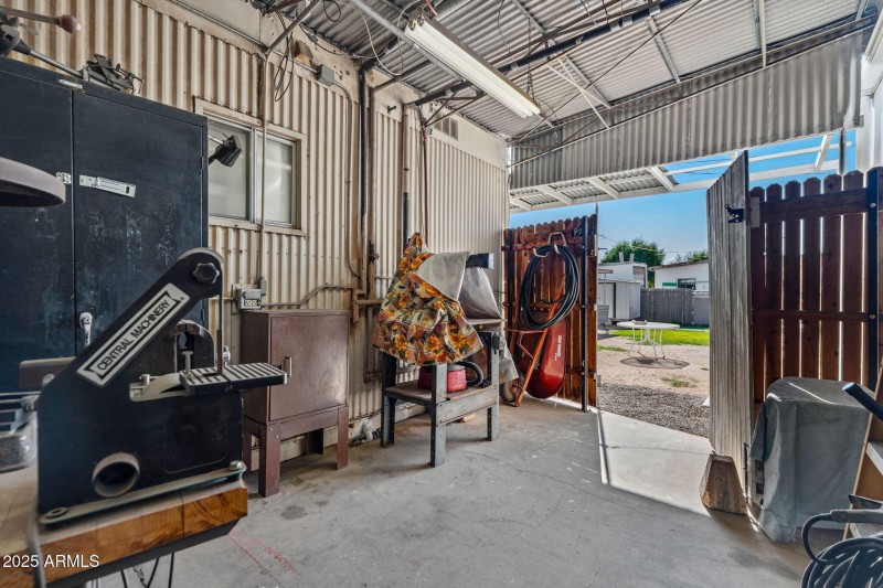 36-web-or-mls-2729 E Juniper Ave--36