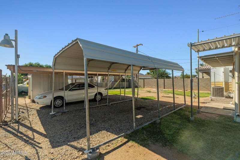 46-web-or-mls-2729 E Juniper Ave--46