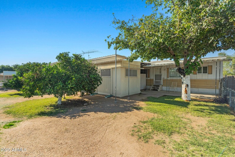 51-web-or-mls-2729 E Juniper Ave--51