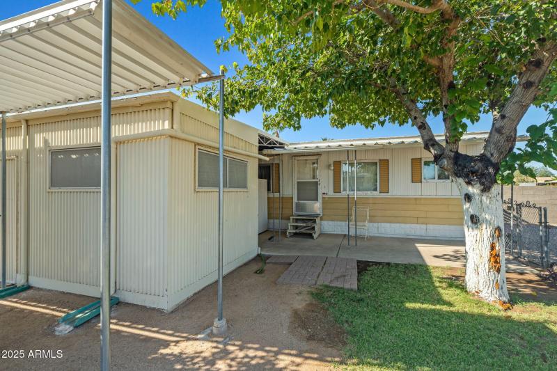 52-web-or-mls-2729 E Juniper Ave--52