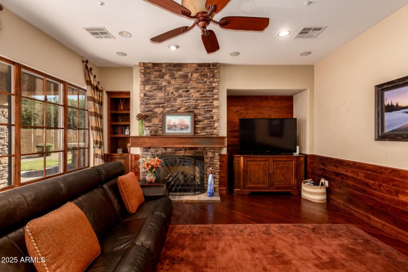 Great room/family room