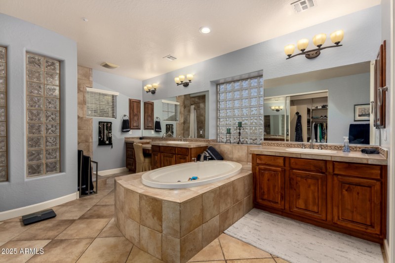 Ensuite master retreat