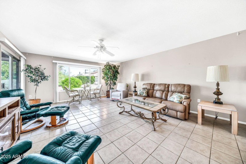 13006 W Desert Glen Dr-15