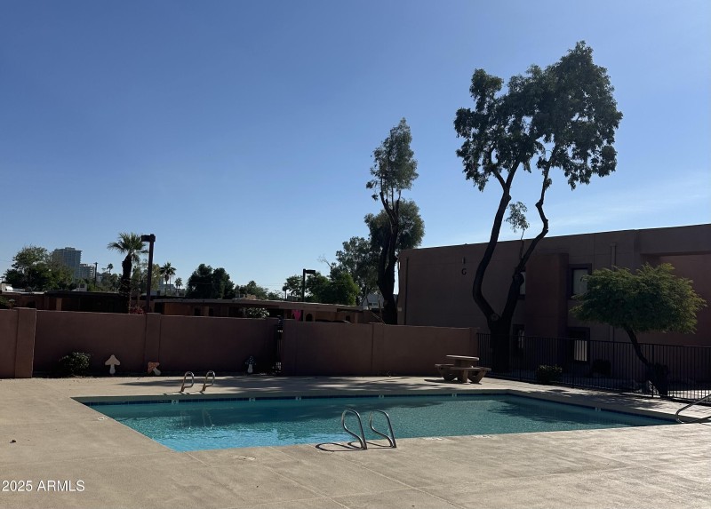 412567D8-9EDE-471A-9DC5-AD45E578A4F4