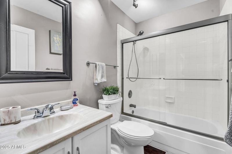 Upgraded Bathroom With Tub