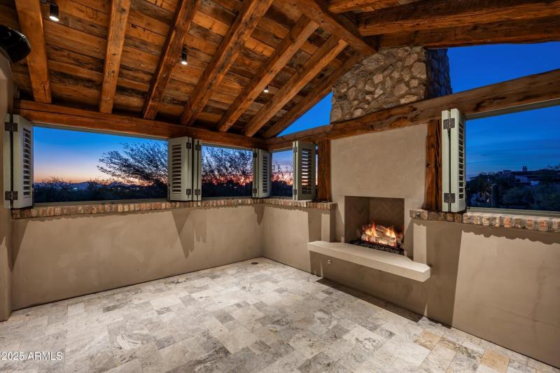 056_Covered Patio Views