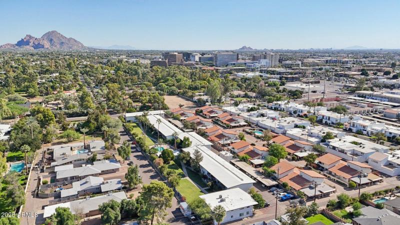 27-web-or-mls-N 20th St 201-S1011-027