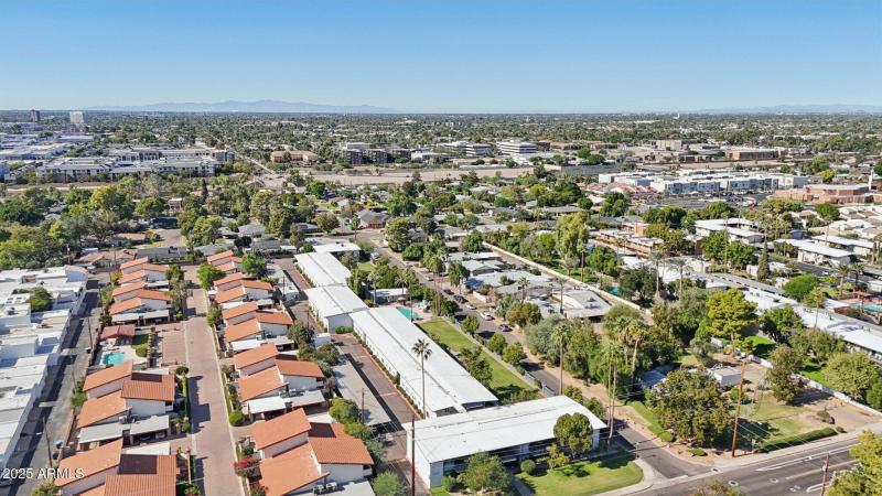 32-web-or-mls-N 20th St 201-S1011-032