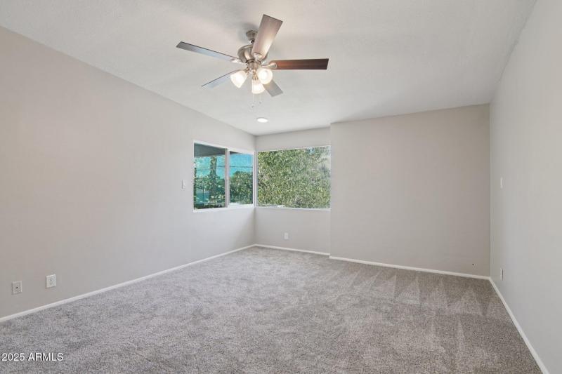 11-web-or-mls-N 20th St 201-S1011-011