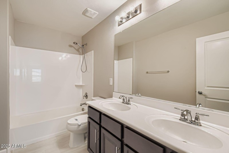 27 2nd Floor Bathroom