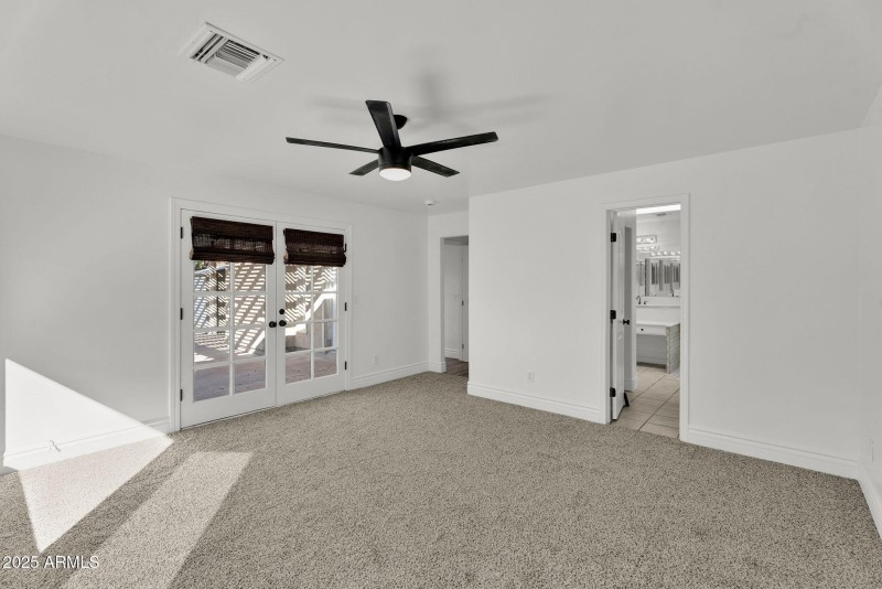 25-web-or-mls-3420 N 45th st-25