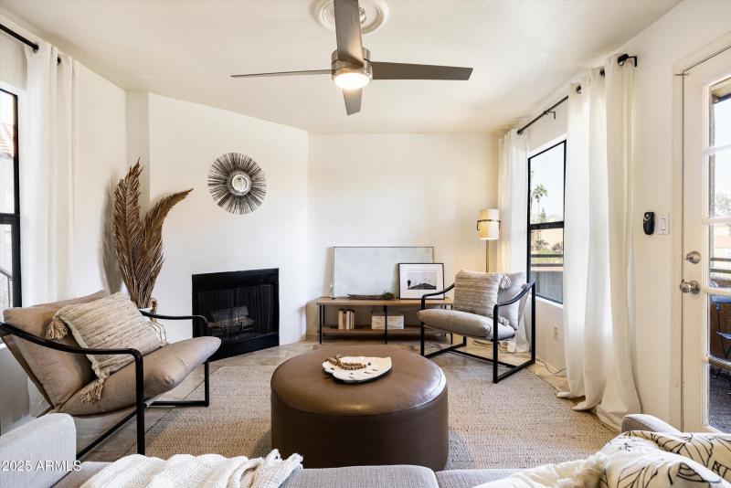 08-8787 E Mountain View Rd, #2040_08