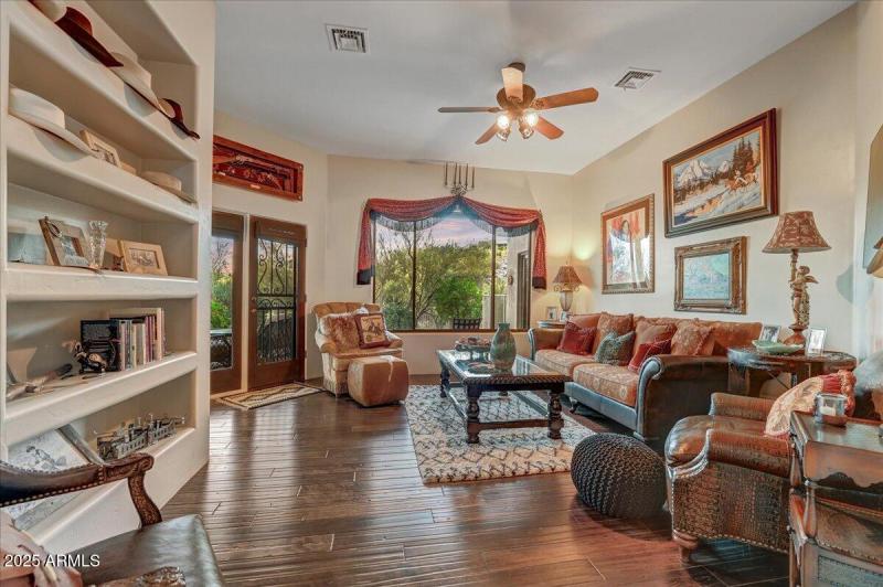 -Den-Office-Living area