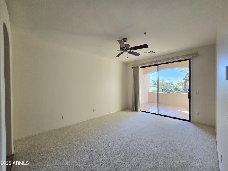 7445 E Eagle Crest 1145